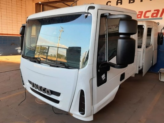Cabine Iveco Tector 240E25